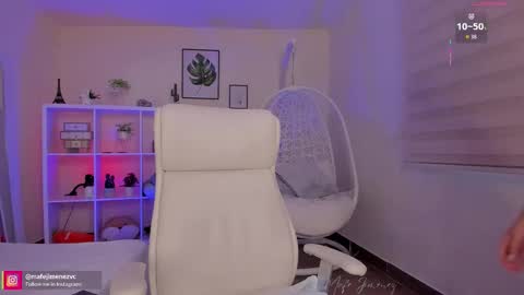 Mafe Jimenez online show from 11/12/25, 01:00