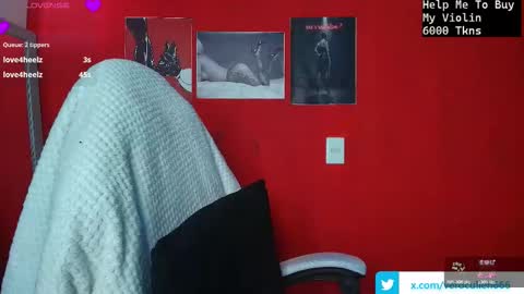 Snapshot of missveronicarati chatting on 02/06/26, 04:10 Veronica Rati online show from 02/06/26, 04:10