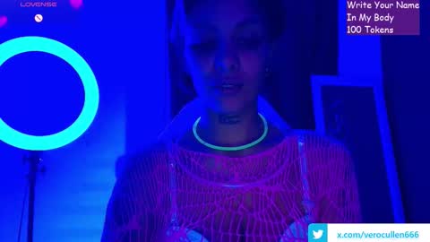 Snapshot of missveronicarati chatting on 02/15/26, 01:13 Veronica Rati online show from 02/15/26, 01:13