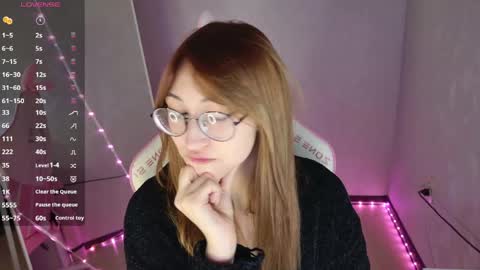 Nona online show from 04/19/26, 06:21