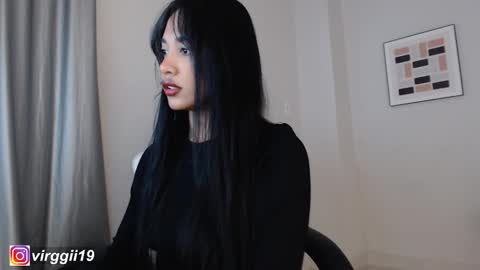 missvirggii online show from 10/20/25, 09:37