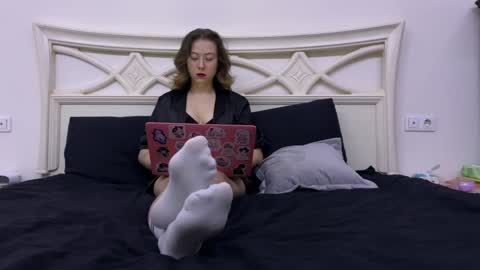 misswishh online show from 12/20/24, 05:51