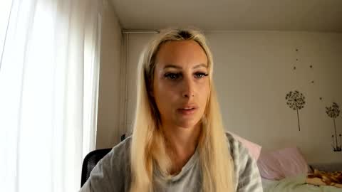 Snapshot of missy_matrix chatting on 12/05/25, 10:46 Missy matrix online show from 12/05/25, 10:46