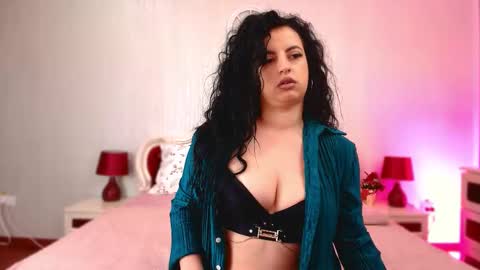 Skye online show from 03/03/26, 07:14