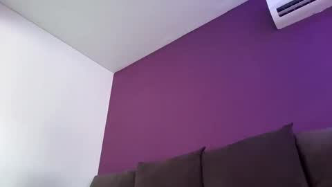 Kim online show from 09/12/25, 07:19