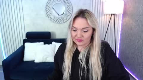 missyymarty online show from 03/26/26, 08:09