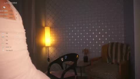 Snapshot of mist_mia chatting on 06/18/26, 07:07 Mia online show from 06/18/26, 07:07