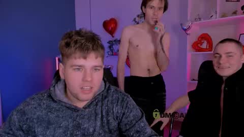 Snapshot of mister_alex_ chatting on 02/25/26, 10:03 mister_alex_ online show from 02/25/26, 10:03