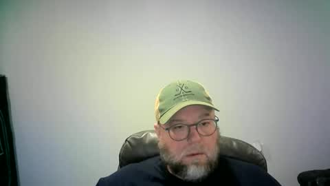 Mr. Happy online show from 11/18/25, 06:18