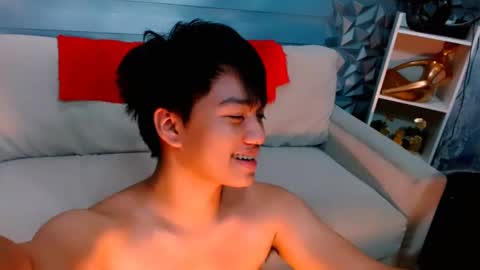 Snapshot of mister_officer chatting on 12/20/24, 07:01 SAINT SACHI  will make your day  online show from 12/20/24, 07:01