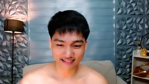 Snapshot of mister_officer chatting on 12/28/24, 10:55 SAINT SACHI  will make your day  online show from 12/28/24, 10:55