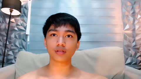 Snapshot of mister_officer chatting on 01/20/25, 12:18 SAINT SACHI  will make your day  online show from 01/20/25, 12:18