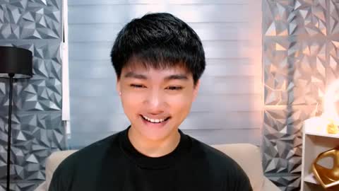 Snapshot of mister_officer chatting on 01/21/25, 07:04 SAINT SACHI  will make your day  online show from 01/21/25, 07:04