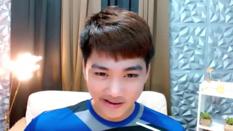 Snapshot of mister_officer chatting on 10/05/25, 10:24 SAINT SACHI  will make your day  online show from 10/05/25, 10:24
