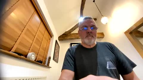 Misterblivs online show from 12/17/24, 09:07