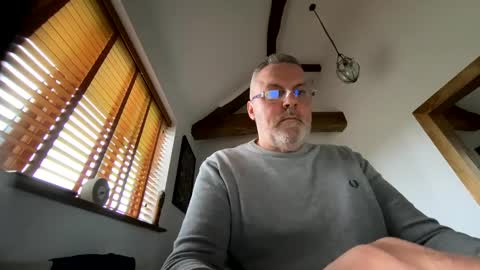 Misterblivs online show from 01/17/25, 02:39