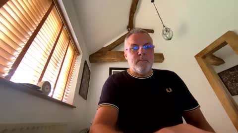 Misterblivs online show from 10/02/25, 12:45