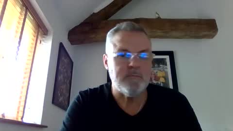 Misterblivs online show from 10/26/25, 10:32