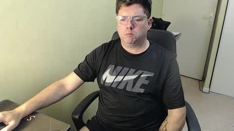 mistercoeur online show from 02/01/25, 04:54