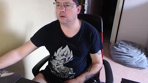 mistercoeur online show from 02/19/25, 07:50