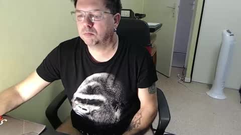 mistercoeur online show from 11/15/25, 09:39