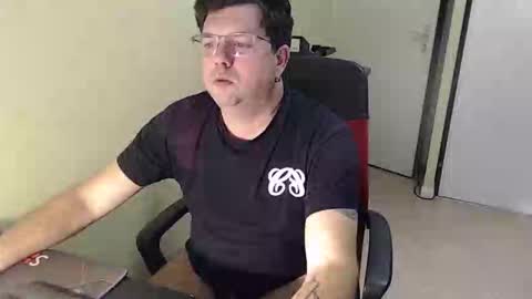 mistercoeur online show from 12/04/25, 04:16