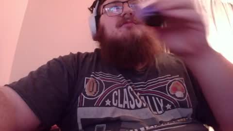 Snapshot of mistermac935 chatting on 02/07/25, 01:58 mistermac935 online show from 02/07/25, 01:58