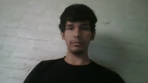 Snapshot of mistertitanx chatting on 10/07/25, 02:25 Emir online show from 10/07/25, 02:25