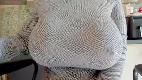 Brina online show from 03/12/26, 09:15