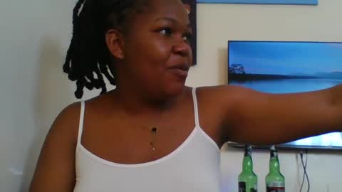 Snapshot of misticmoment chatting on 06/03/26, 06:38 misticmoment online show from 06/03/26, 06:38