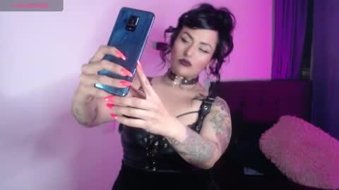 Snapshot of mistress_ditta2 chatting on 01/24/25, 07:08 online show from 01/24/25, 07:08