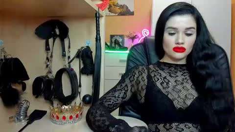 Mistress Kristi online show from 04/05/26, 07:22