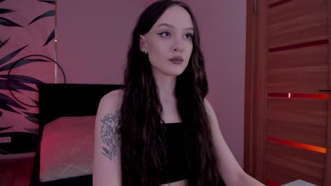 Snapshot of mistress_mialibra chatting on 12/01/24, 11:14 Mistress Mia online show from 12/01/24, 11:14