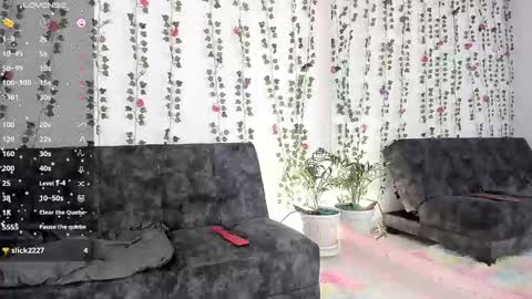 Snapshot of mistress_of_the_darkness chatting on 02/25/25, 10:18 Harper Von D online show from 02/25/25, 10:18