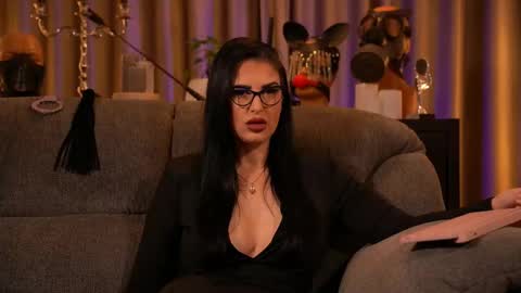 Mistress Kelly online show from 09/18/25, 08:44