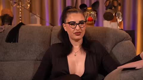 Mistress Kelly online show from 12/18/25, 01:33