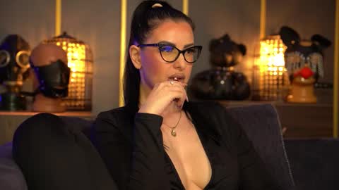 Mistress Kelly online show from 03/21/26, 08:56