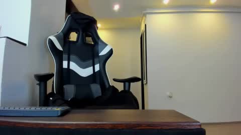 Mistress KiRa online show from 03/01/26, 05:37