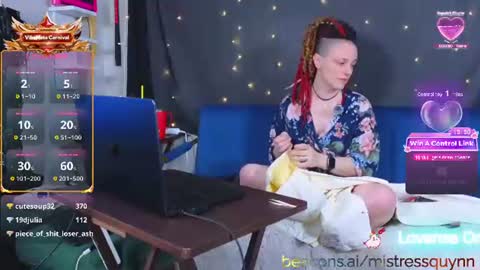 Snapshot of mistressquynnxo chatting on 07/09/26, 03:10 Mistress Quynn online show from 07/09/26, 03:10