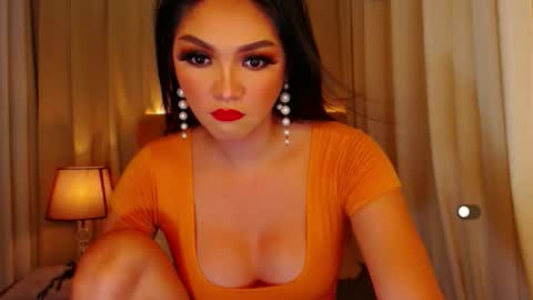 Leah online show from 04/19/26, 08:44