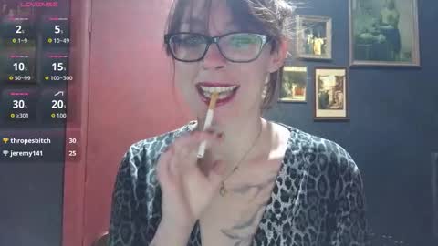 MistressThrope online show from 11/05/25, 04:23