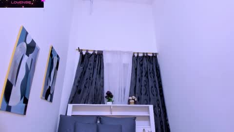 mistt_miaa online show from 02/23/26, 05:21