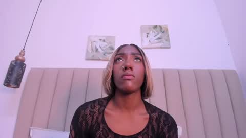 mistt_miaa online show from 07/25/26, 06:16
