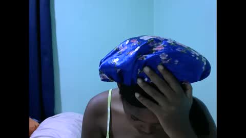 Snapshot of misty_shee chatting on 01/31/25, 10:52 misty_shee online show from 01/31/25, 10:52