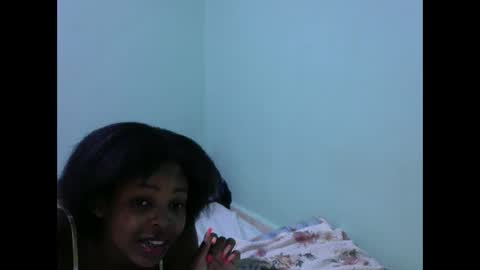 Snapshot of misty_shee chatting on 02/02/25, 05:15 misty_shee online show from 02/02/25, 05:15
