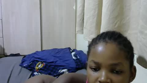Snapshot of misty_shee chatting on 02/27/25, 10:31 misty_shee online show from 02/27/25, 10:31