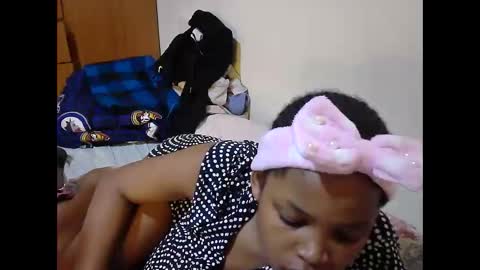 Snapshot of misty_shee chatting on 09/20/25, 06:20 misty_shee online show from 09/20/25, 06:20