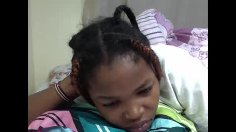 Snapshot of misty_shee chatting on 10/13/25, 08:53 misty_shee online show from 10/13/25, 08:53