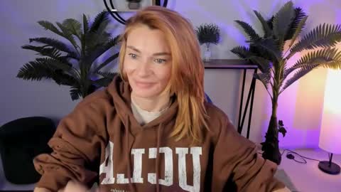 MistyBarnes NONUDE MODEL online show from 12/23/24, 08:44