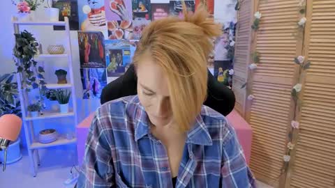 MistyBarnes NONUDE MODEL online show from 03/02/25, 09:21